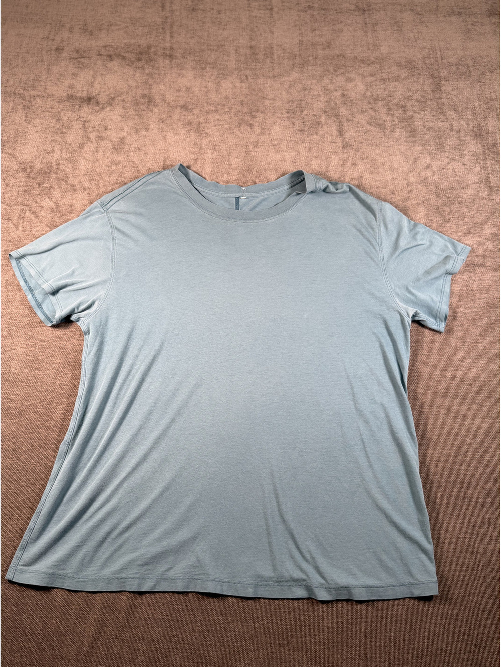 Lululemon Men's Short Sleeve Active Tee in Light Blue